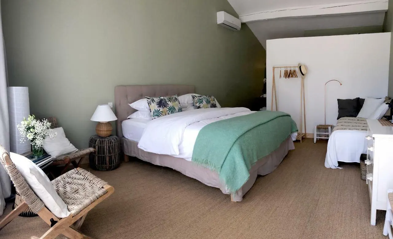 B&B Mas De Caustes Saint-Remy-de-Provence Bed & Breakfast